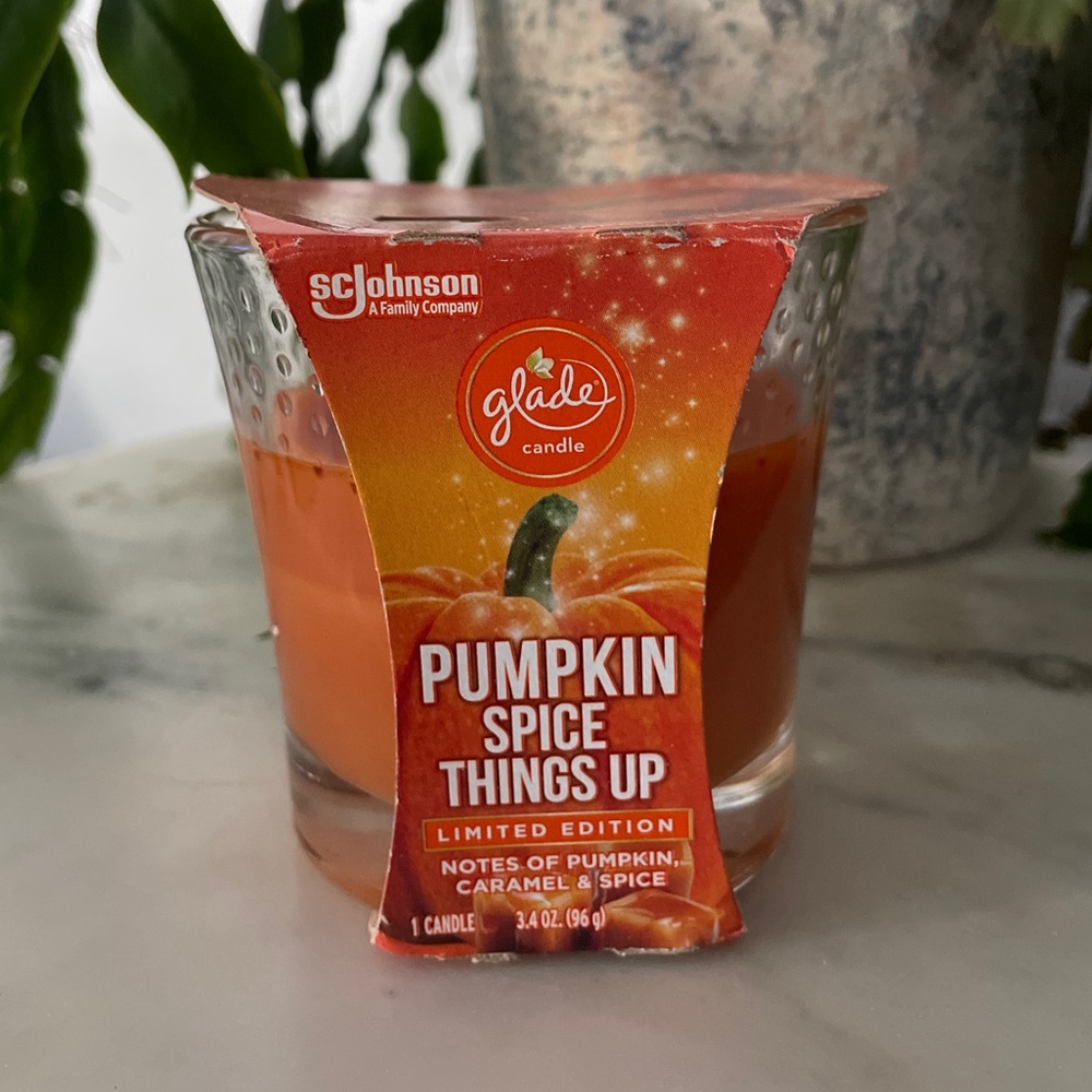 New glade pumpkin spice candle